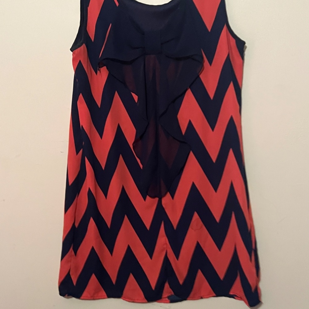 Dress - Picture 3 of 3
